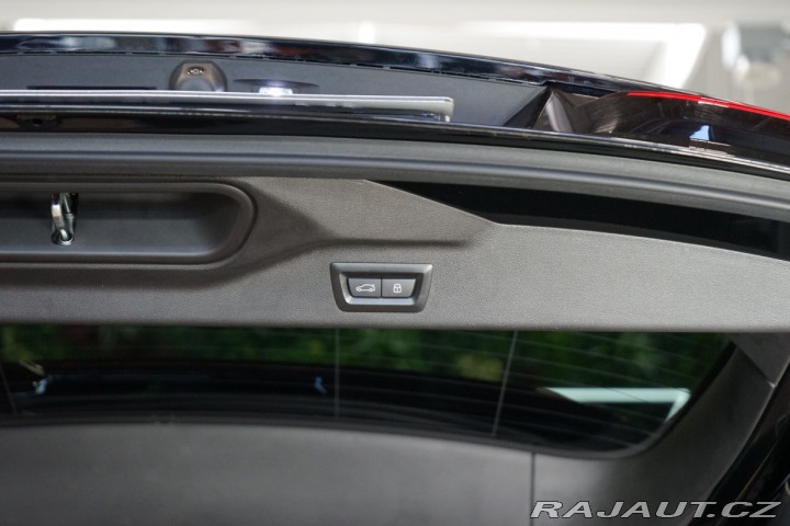 BMW X7 40d*xDRIVE*PANO*SERVIS*ZÁ 2023
