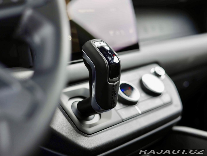 Land Rover Defender P400e X-Dynamic HSE Urba 2023