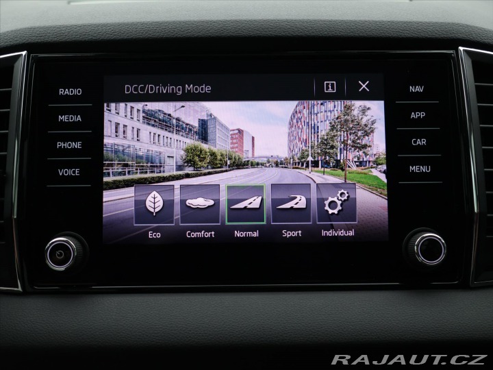 Škoda Karoq 1,5 TSI 110kW DSG Drive D 2020