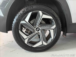 Hyundai Tucson 1,6 T-GDI/195KW STYLE PHE 2024