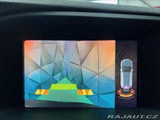 Volvo V60 2,0 D3 MOMENTUM, NAVIGACE 2017