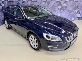 Volvo V60 2,0 D3 MOMENTUM, NAVIGACE 2017
