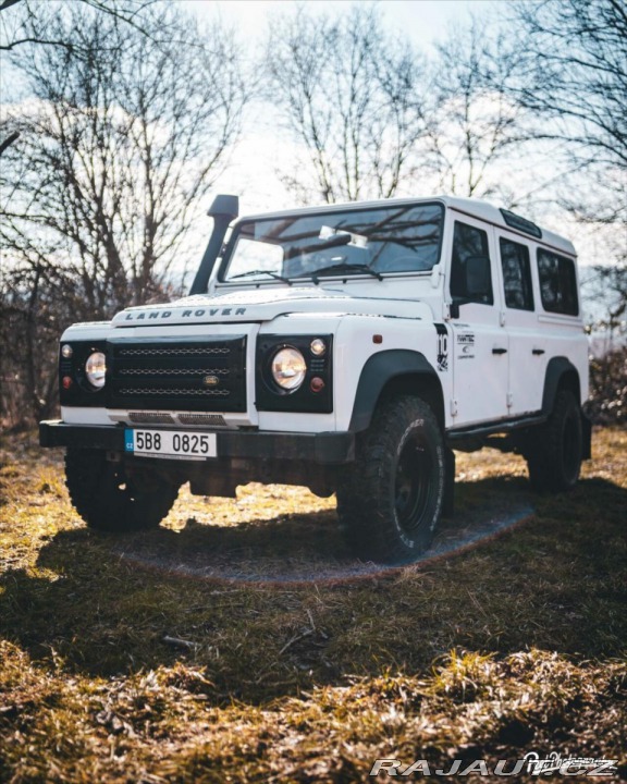 Land Rover Defender 2,4 2011