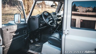 Land Rover Defender 2,4 2011