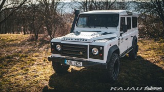 Land Rover Defender 2,4 2011