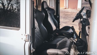 Land Rover Defender 2,4 2011