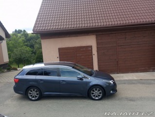 Toyota Avensis 2,0 2012