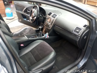 Toyota Avensis 2,0 2012