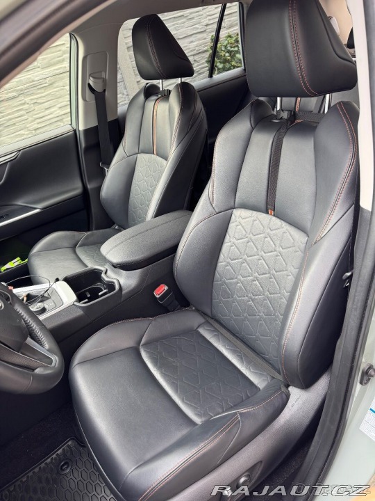 Toyota RAV4 2,5   Adventure Hybrid 2022