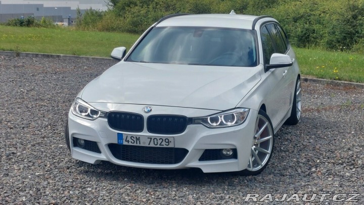 BMW 3 2,5   160 kW manuál, zado 2014