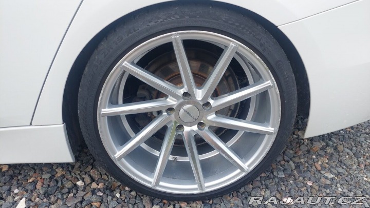 BMW 3 2,5 160 kW manuál, zado 2014