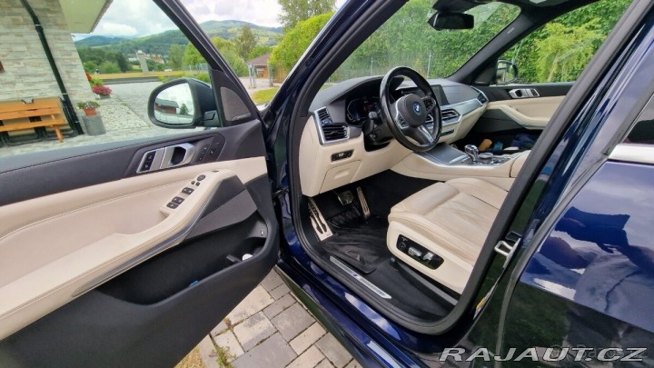 BMW X5 3,0 2022