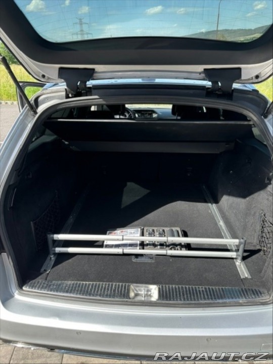 Mercedes-Benz E 3,0   BlueTEC 4MATIC W212 1800