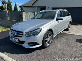 Mercedes-Benz E 3,0   BlueTEC 4MATIC W212 1800