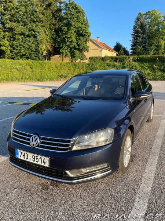 Volkswagen Passat 2,0   TDI 130 kW, manuál 2013