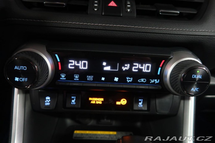 Toyota RAV4 2.5Hybrid,Cz,1Maj,Comfort 2021