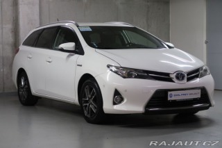 Toyota Auris 1.8Hybrid,CZ,AT,NAVI 2014