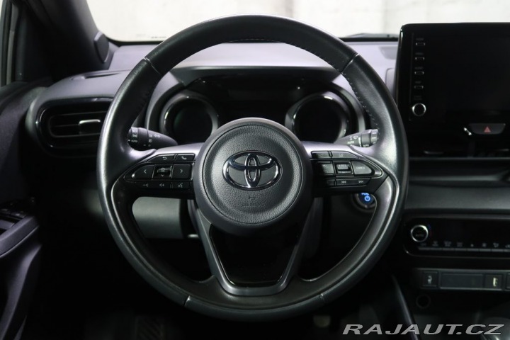 Toyota Yaris 1.5Hybrid,CZ,Selection 2021