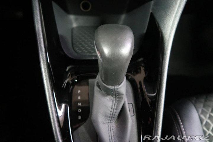 Toyota Yaris 1.5Hybrid,CZ,Selection 2021
