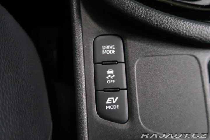 Toyota Yaris 1.5Hybrid,CZ,Selection 2021