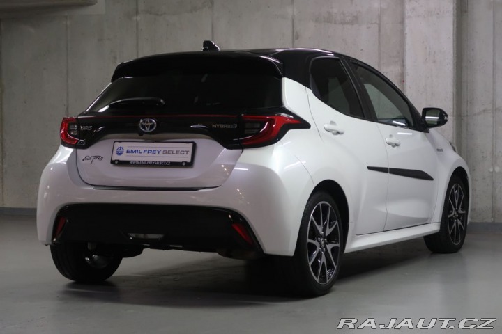Toyota Yaris 1.5Hybrid,CZ,Selection 2021