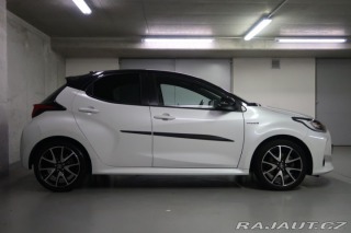 Toyota Yaris 1.5Hybrid,CZ,Selection 2021