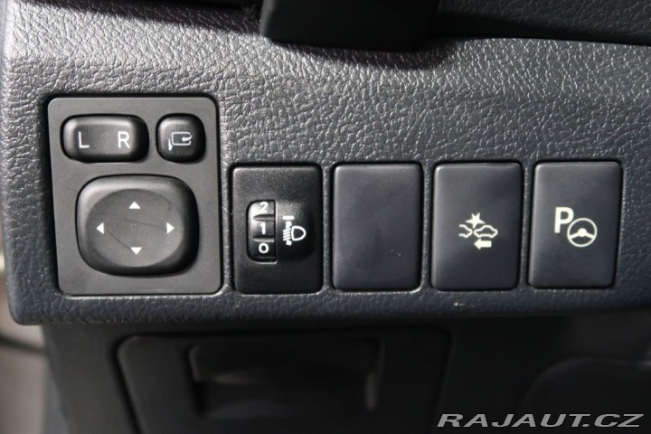 Toyota Auris 1.6VVT-i,CZ,1Maj,Comfort 1800