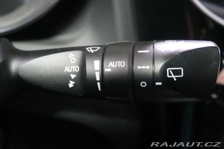 Toyota Auris 1.6VVT-i,CZ,1Maj,Comfort 1800
