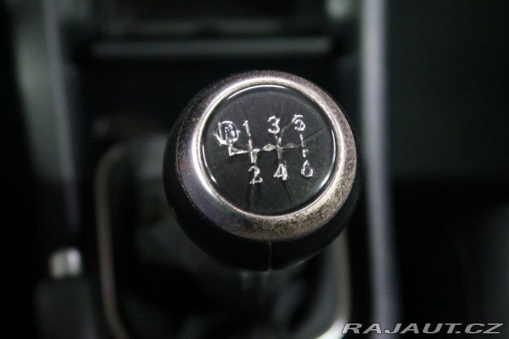 Toyota Auris 1.6VVT-i,CZ,1Maj,Comfort 1800