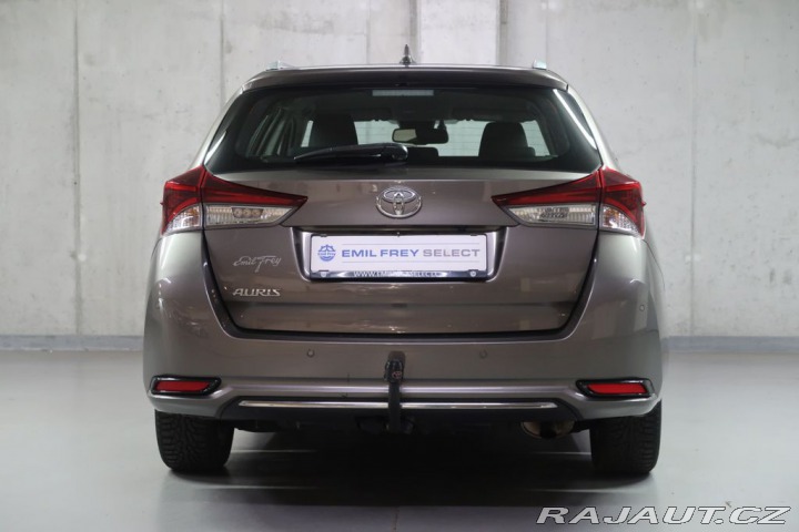 Toyota Auris 1.6VVT-i,CZ,1Maj,Comfort 1800