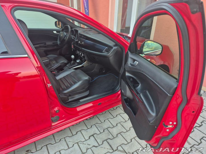 Alfa Romeo Giulietta 1.6 JTDM Turismo 77kW 2013