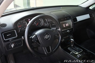 Volkswagen Touareg 3.0TDi V6 DSG 4M NAVI TAŽ 2010