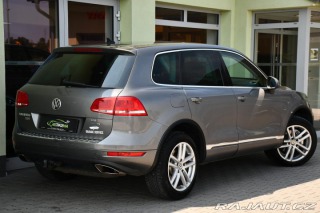 Volkswagen Touareg 3.0TDi V6 DSG 4M NAVI TAŽ 2010