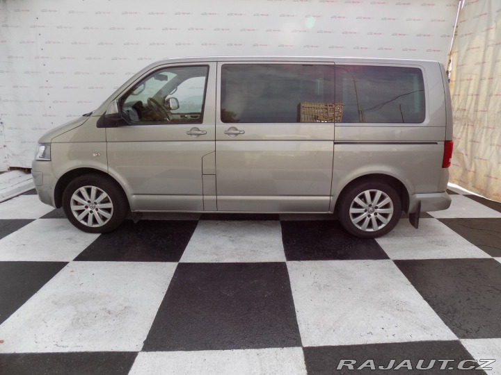 Volkswagen Multivan 2 .0TDI/4x4/NAVI/Full LED 2012