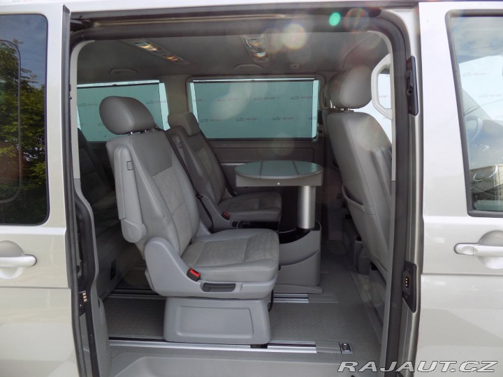 Volkswagen Multivan 2 .0TDI/4x4/NAVI/Full LED 2012