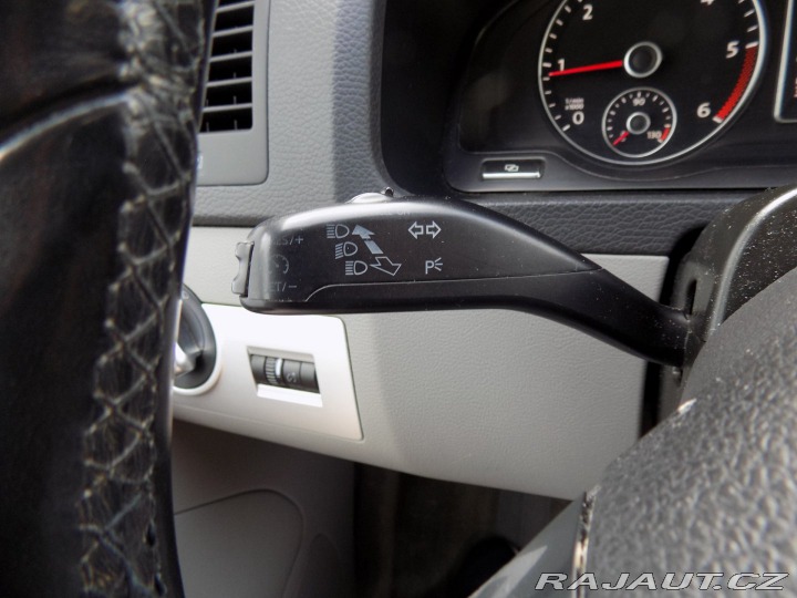 Volkswagen Multivan 2 .0TDI/4x4/NAVI/Full LED 2012