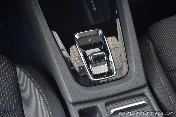 Škoda Octavia 2.0 TDI AMBITION+ DSG*ČR 2022