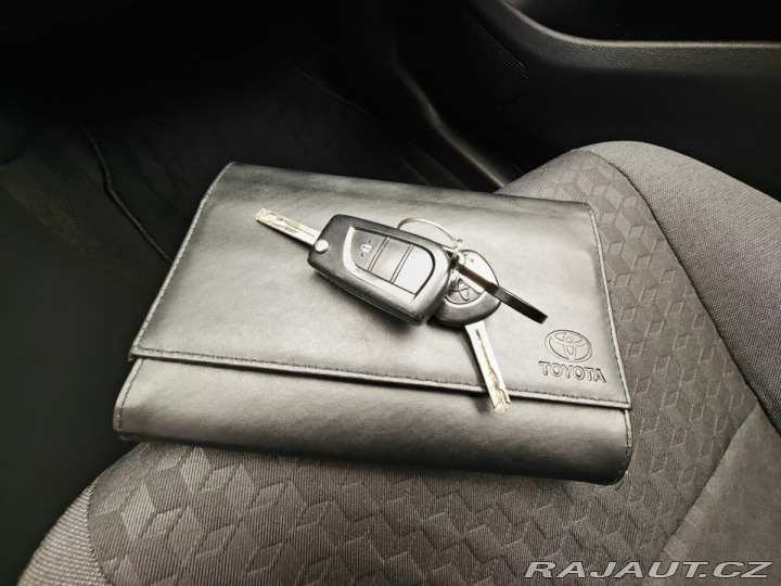 Toyota Yaris 1.5 Hybrid  Comfort Tech 2022