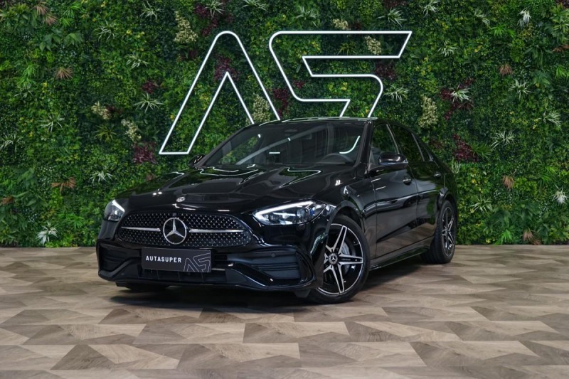 Mercedes-Benz C 300d*AMG*PANO*TAŽ*HUD*BUR