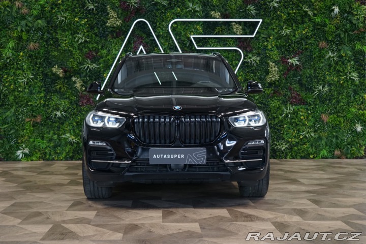 BMW X5 45e*290kW*LASER*VZDUCH*TA 2020