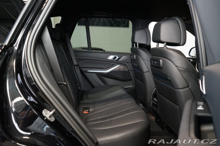 BMW X5 45e*290kW*LASER*VZDUCH*TA 2020
