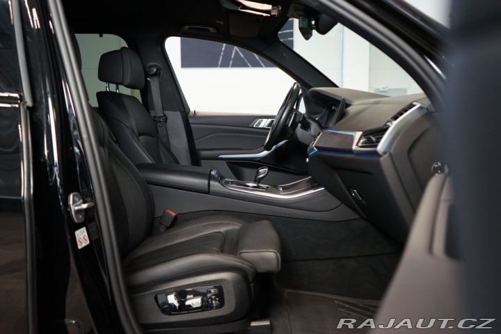 BMW X5 45e*290kW*LASER*VZDUCH*TA 2020