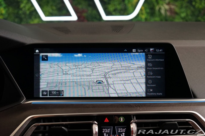 BMW X5 45e*290kW*LASER*VZDUCH*TA 2020