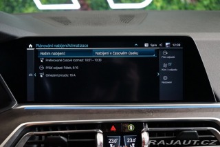 BMW X5 45e*290kW*LASER*VZDUCH*TA 2020
