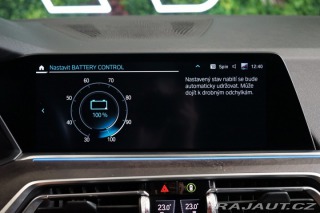 BMW X5 45e*290kW*LASER*VZDUCH*TA 2020