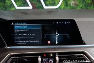 BMW X5 45e*290kW*LASER*VZDUCH*TA 2020