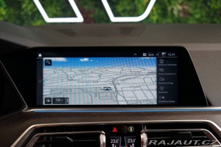 BMW X5 45e*290kW*LASER*VZDUCH*TA 2020