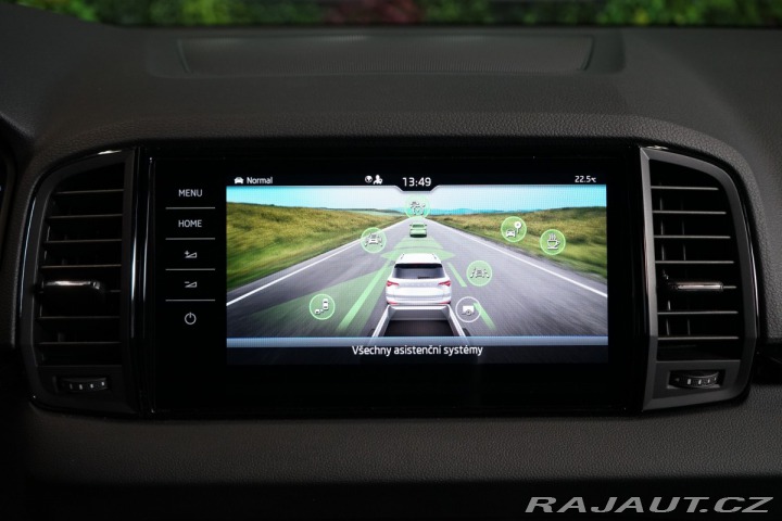Škoda Karoq ACC*CANTON*TAŽNÉ* 2024