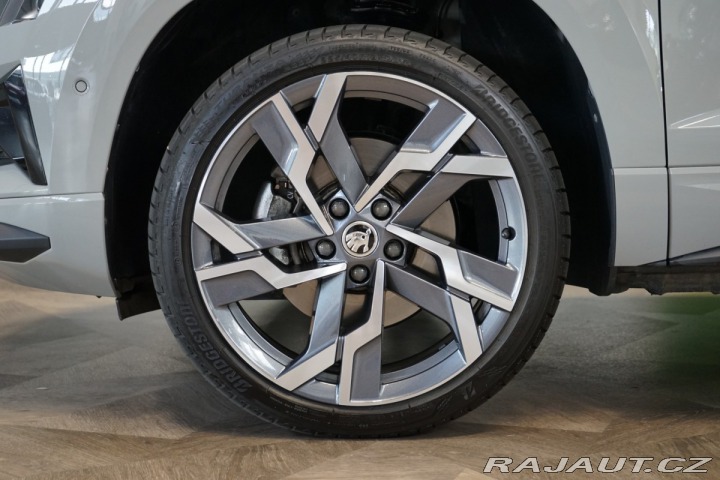Škoda Karoq ACC*CANTON*TAŽNÉ* 2024