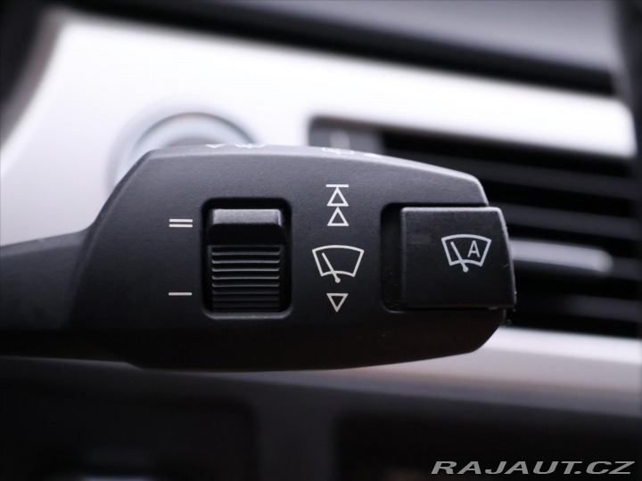 BMW 3 2,0 318i 105kW Automat Kl 2010